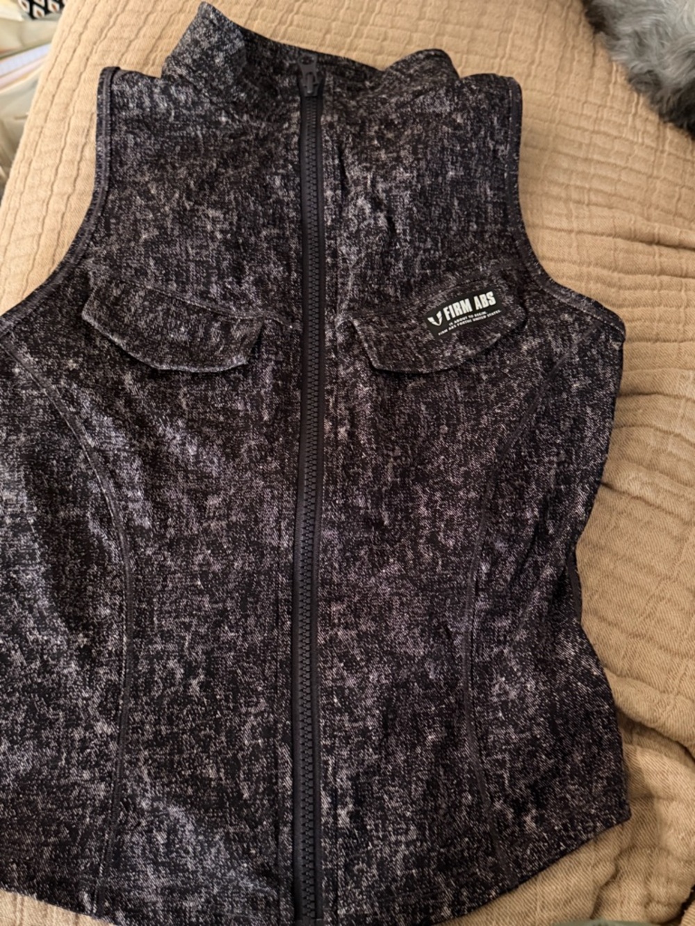Women's Black Heather Zip Vest